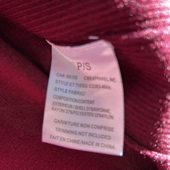 Charlie B long sleeve sweater top, maroon, size S - Picture 8 of 8
